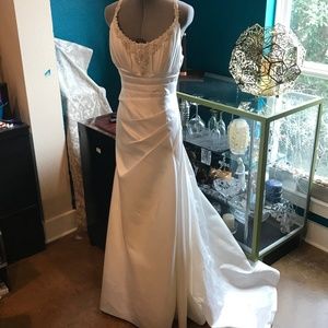 Brand NEW Jasmine Ivory Bridal Dress